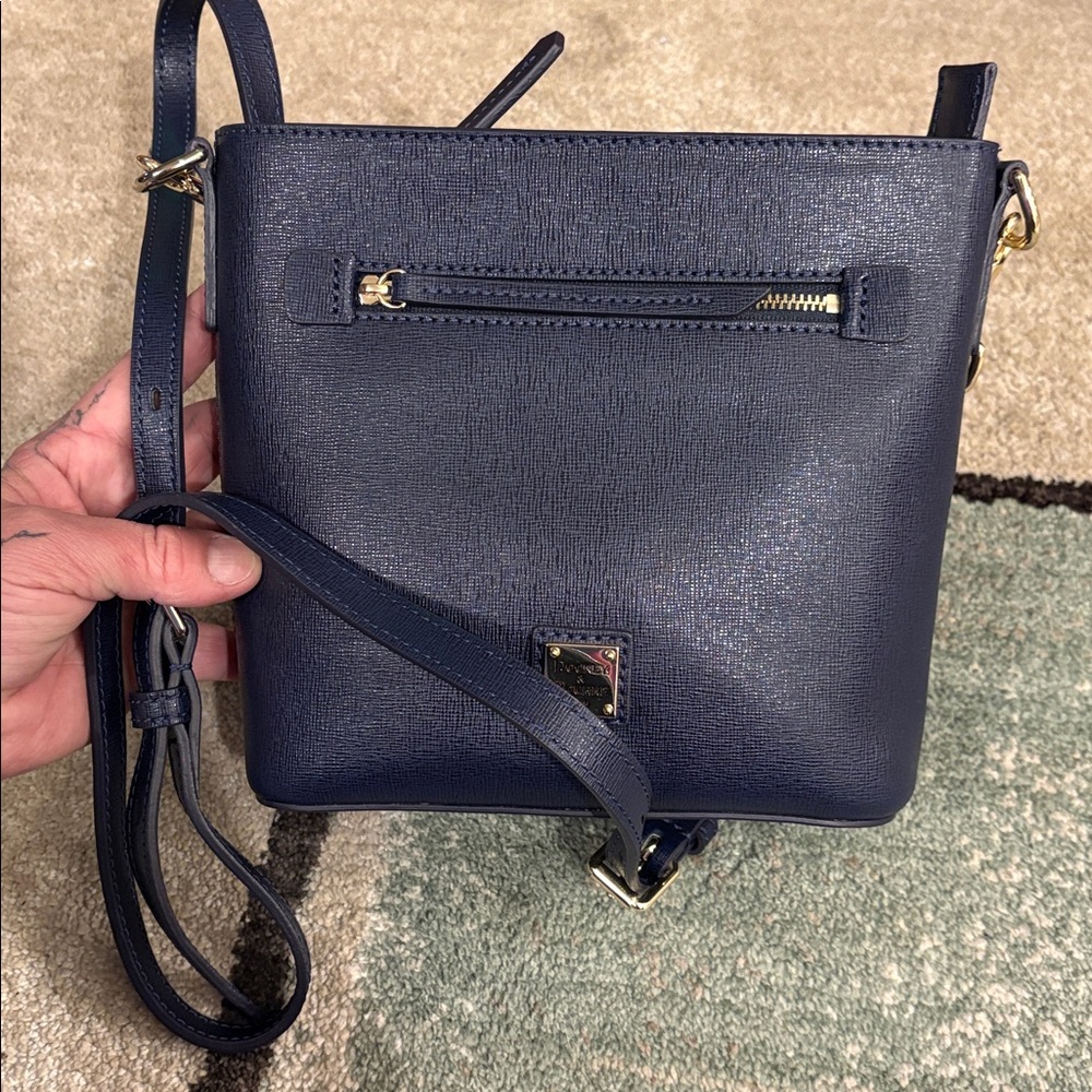 NWOT Dooney & Bourke Navy Blue Crossbody - Picture 10 of 11